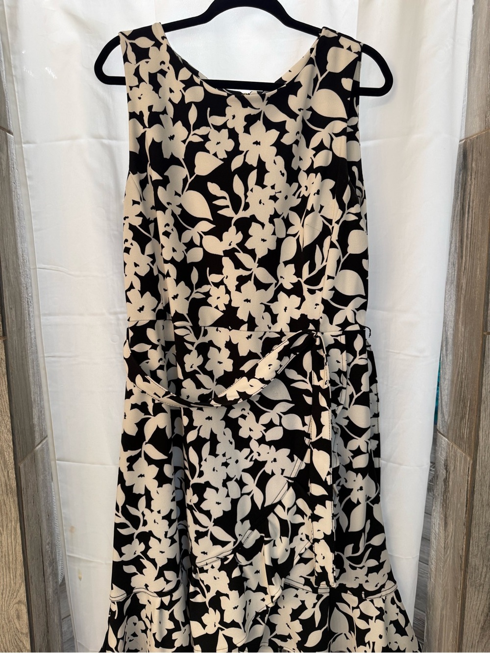 Calvin Klein Black and Cream Floral Midi Dress
